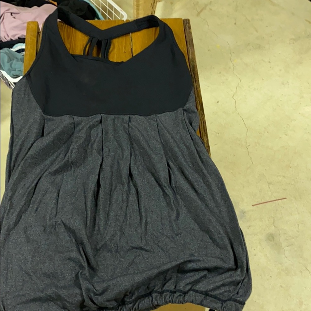 Lululemon built in bra top